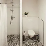 In 43114